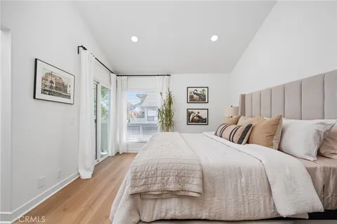 $1,250,000 | 101 Aspen Lane, Costa Mesa, CA 92627