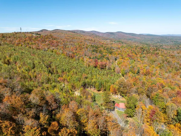 $399,000 | 60 Higley Hill, West Dover, VT 05356