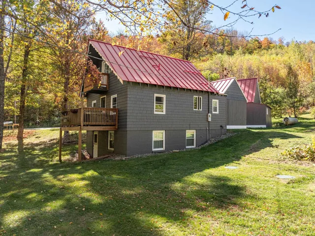 $399,000 | 60 Higley Hill, West Dover, VT 05356