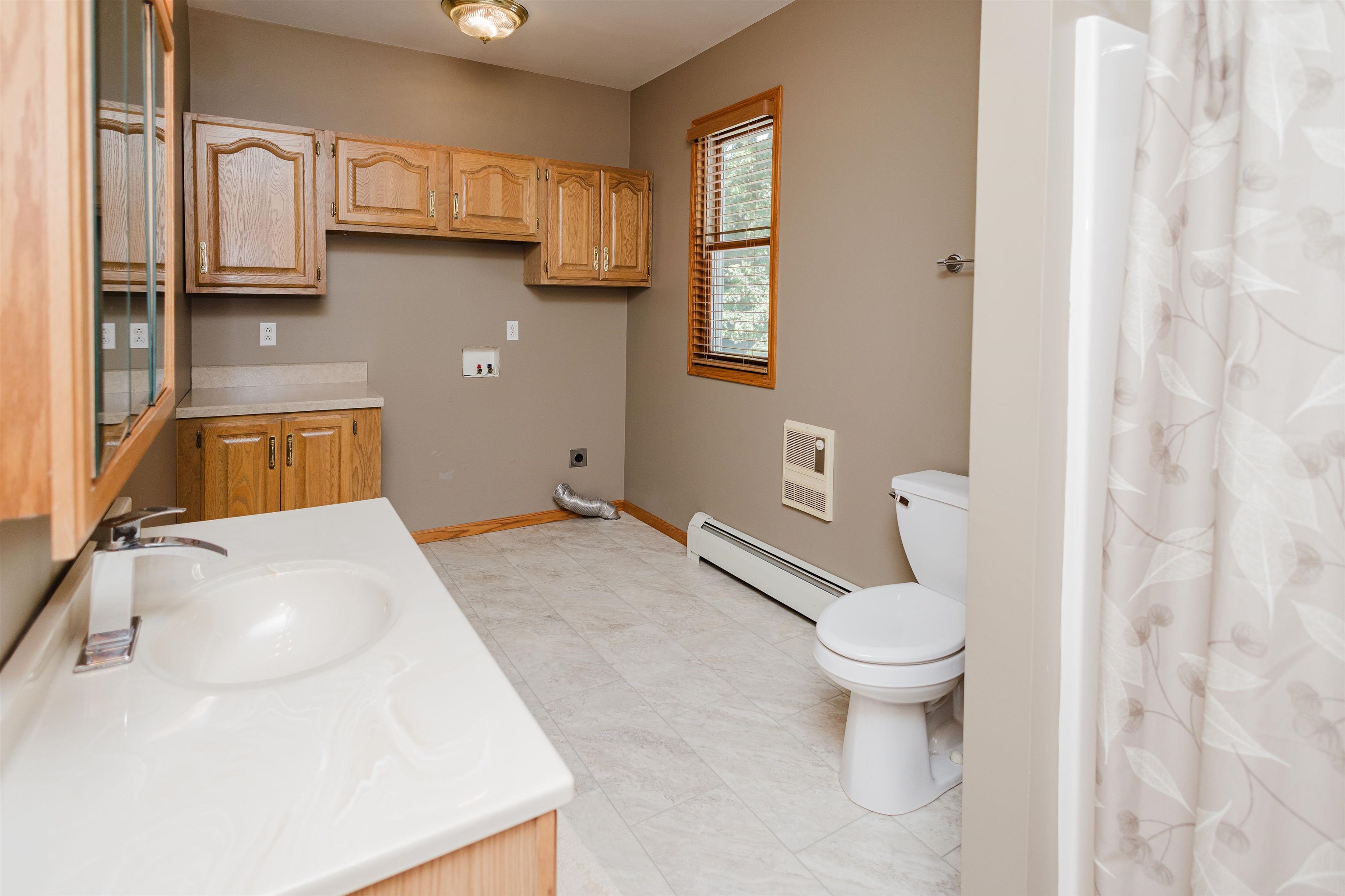 607 Dodge Street Mineral Point, WI 53565 - Photo 25 of 64