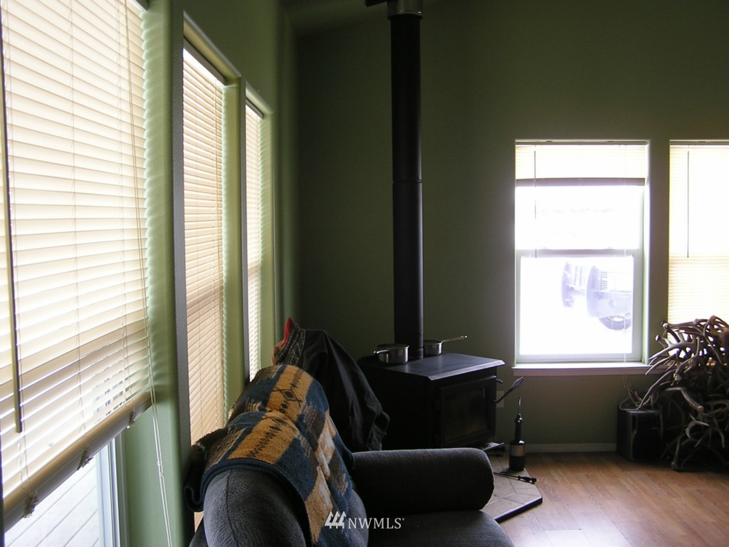 466 Nealey Road Oroville, WA 98844 - Photo 8 of 15 Gallery Image 8