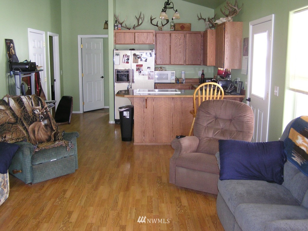 466 Nealey Road Oroville, WA 98844 - Photo 10 of 15 Gallery Image 10
