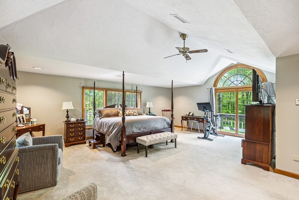 12 Pheasanthill Road Norfolk, MA 02056 - Photo 19 of 42 Gallery Image 19