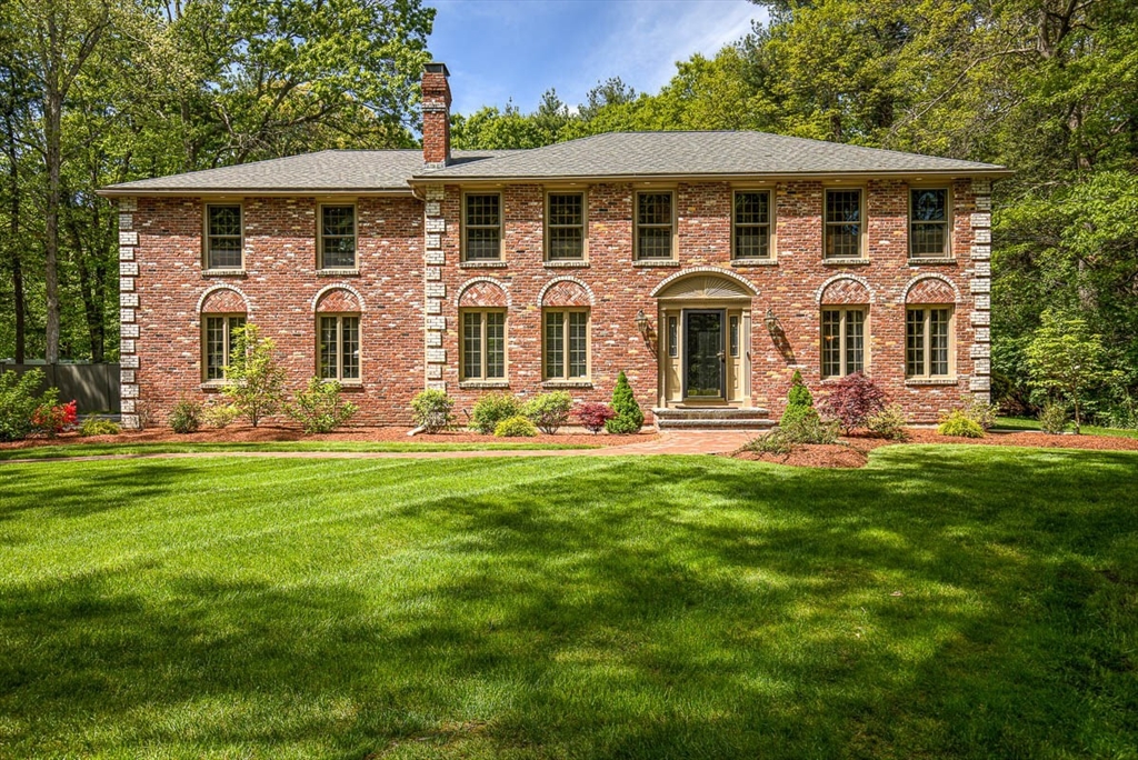 12 Pheasanthill Road Norfolk, MA 02056 - Photo 2 of 42 Gallery Image 2