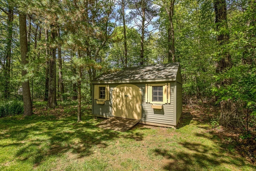 12 Pheasanthill Road Norfolk, MA 02056 - Photo 37 of 42 Gallery Image 37