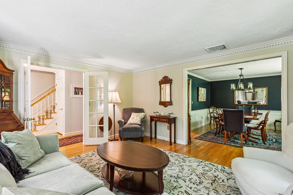 12 Pheasanthill Road Norfolk, MA 02056 - Photo 7 of 42 Gallery Image 7