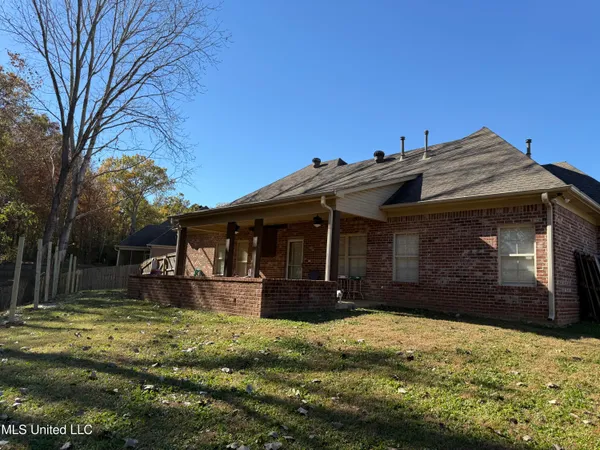 $345,000 | 1770 Robertson Pl Drive, Hernando, MS 38632