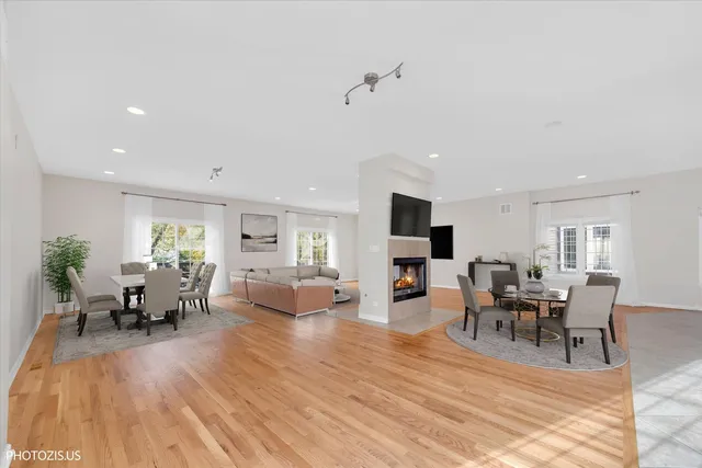 $575,000 | 23974 North Overhill Drive, Lake Zurich, IL 60047