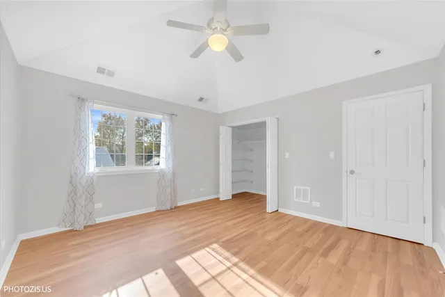 $575,000 | 23974 North Overhill Drive, Lake Zurich, IL 60047