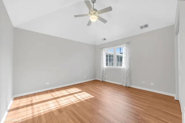 $575,000 | 23974 North Overhill Drive, Lake Zurich, IL 60047