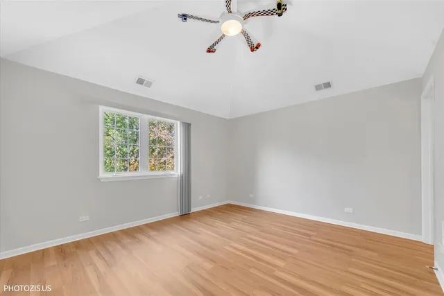 $575,000 | 23974 North Overhill Drive, Lake Zurich, IL 60047