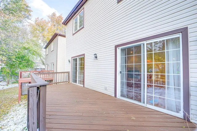 $575,000 | 23974 North Overhill Drive, Lake Zurich, IL 60047