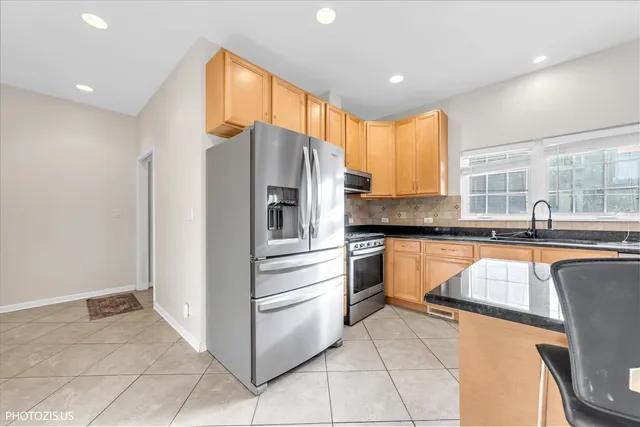 $575,000 | 23974 North Overhill Drive, Lake Zurich, IL 60047