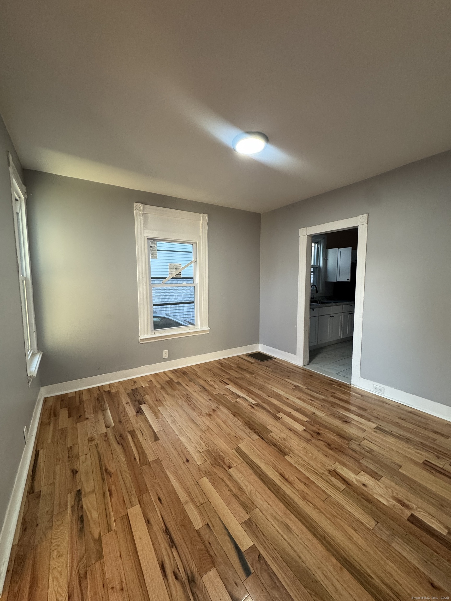199 English Street, Unit 1 New Haven, CT 06513 - Photo 6 of 10 a view of an empty room and window