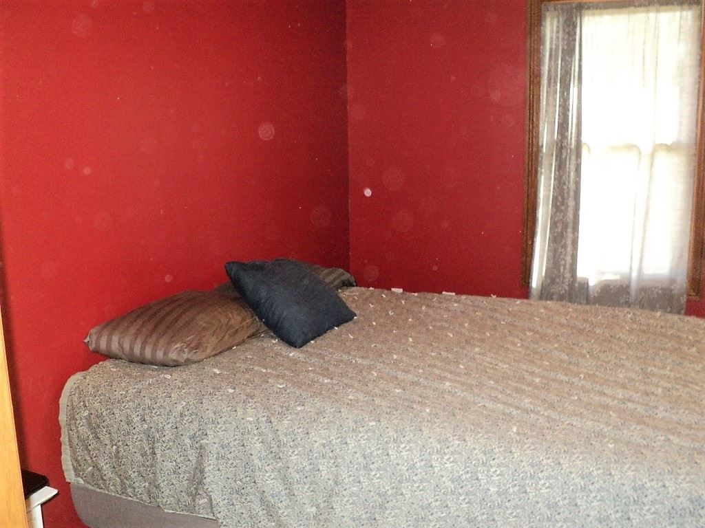 6783 East Valley Road Mount Pleasant, MI 48858 - Photo 14 of 34 1840020-13.JPG