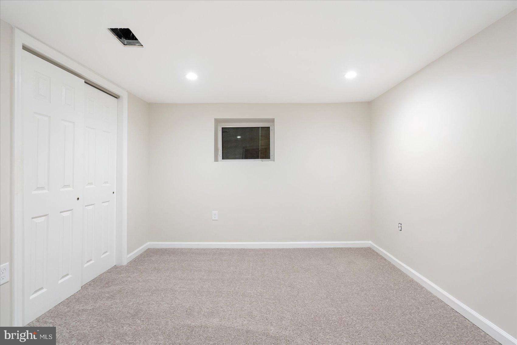 5218 Cuthbert Avenue Baltimore, MD 21215 - Photo 31 of 39