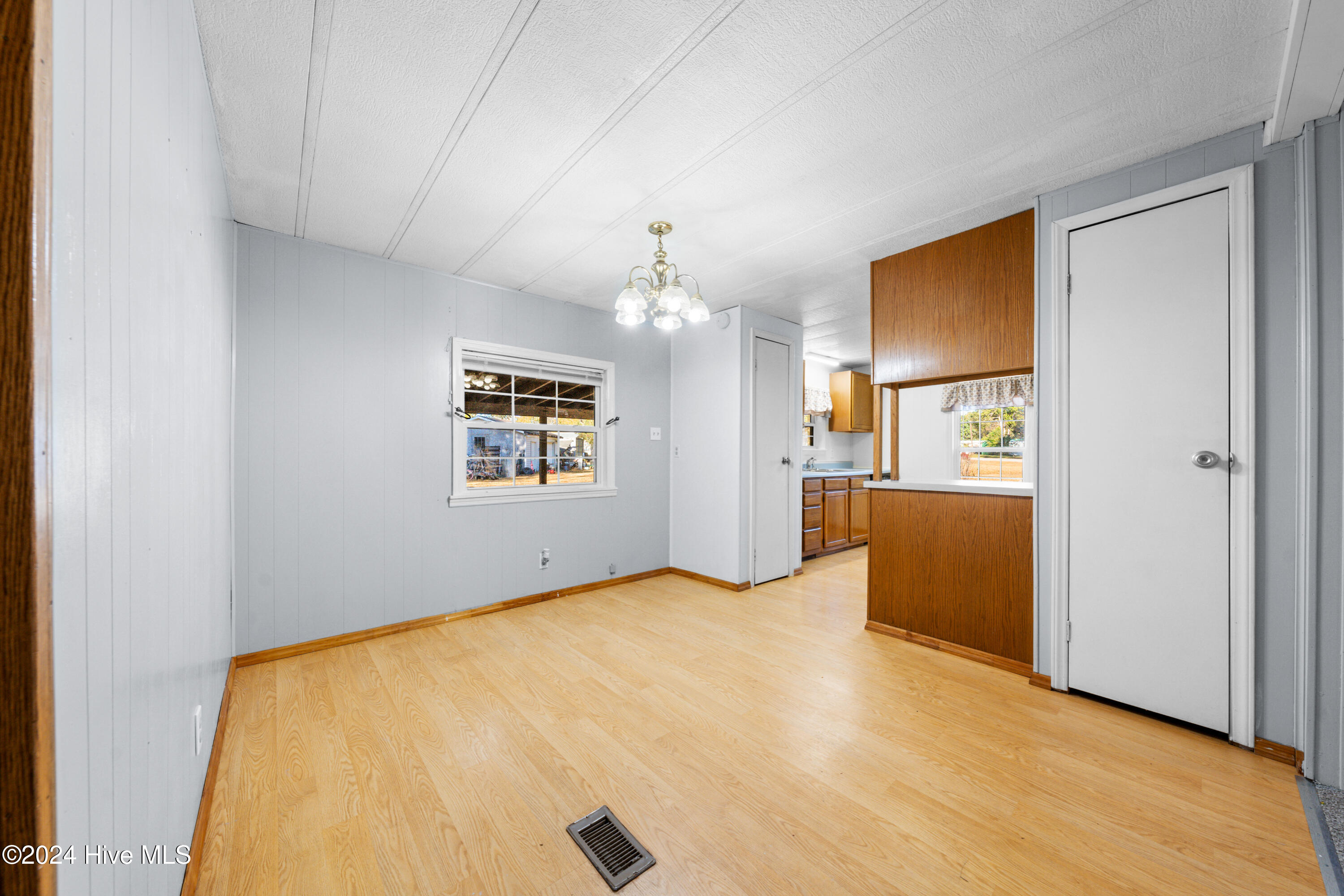 4501 West Gate Road Wilmington, NC 28405 - Photo 17 of 35 4501WestgateRd-11