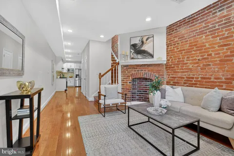 $1,025,000 | 1428 C Street Southeast, Washington, DC 20003