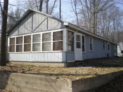 16012 Oak Street Decatur, MI 49045 - Photo 1 of 3 Primary Photo