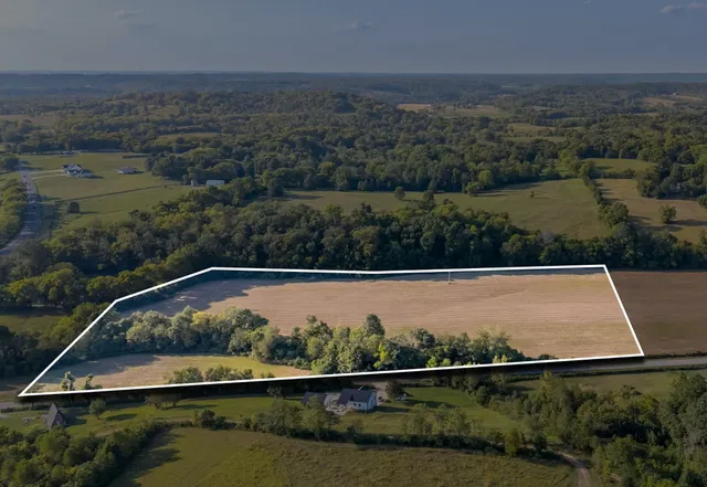 $475,300 | 0 Craig Bridge Road, Williamsport, TN 38487