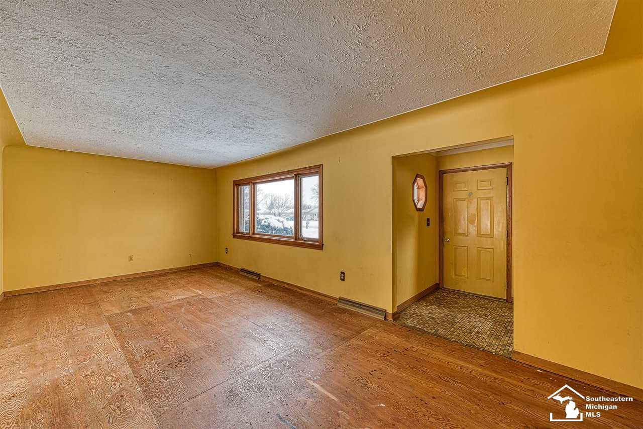 782 Ruff Drive Monroe, MI 48162 - Photo 4 of 44