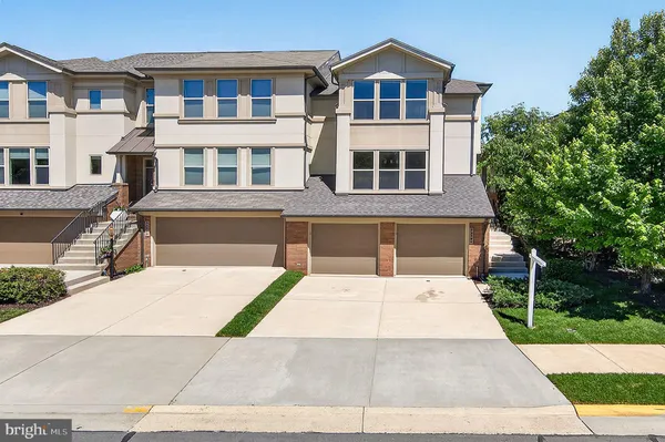 $939,000 | 23394 Evening Primrose Square, Ashburn, VA 20148