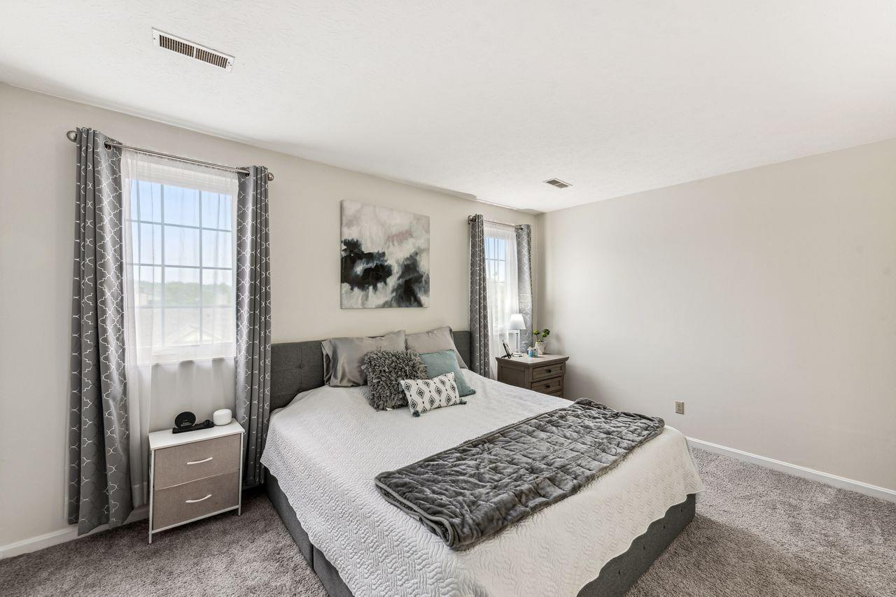 10555 Montgomery Road, Unit 61 Montgomery, OH 45242 - Photo 23 of 33
