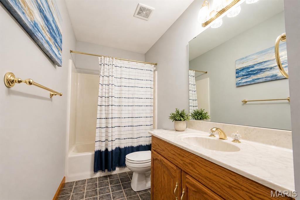 128 Callaway Court O'Fallon, IL 62269 - Photo 14 of 30