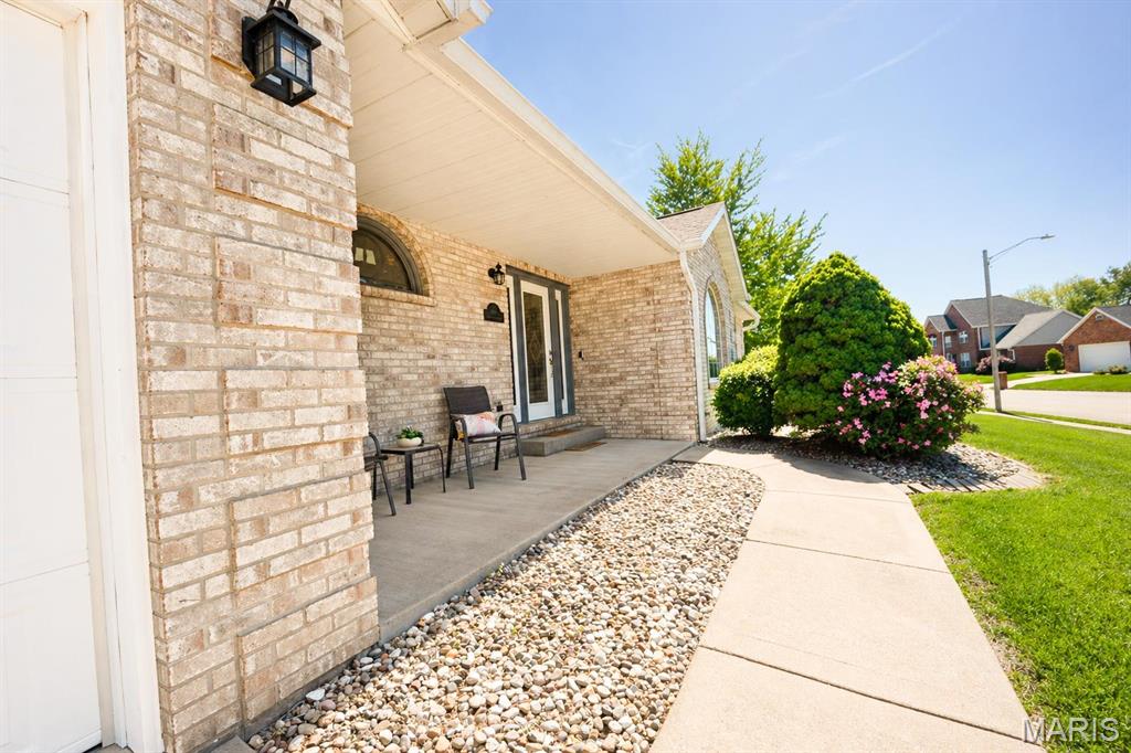 128 Callaway Court O'Fallon, IL 62269 - Photo 3 of 30