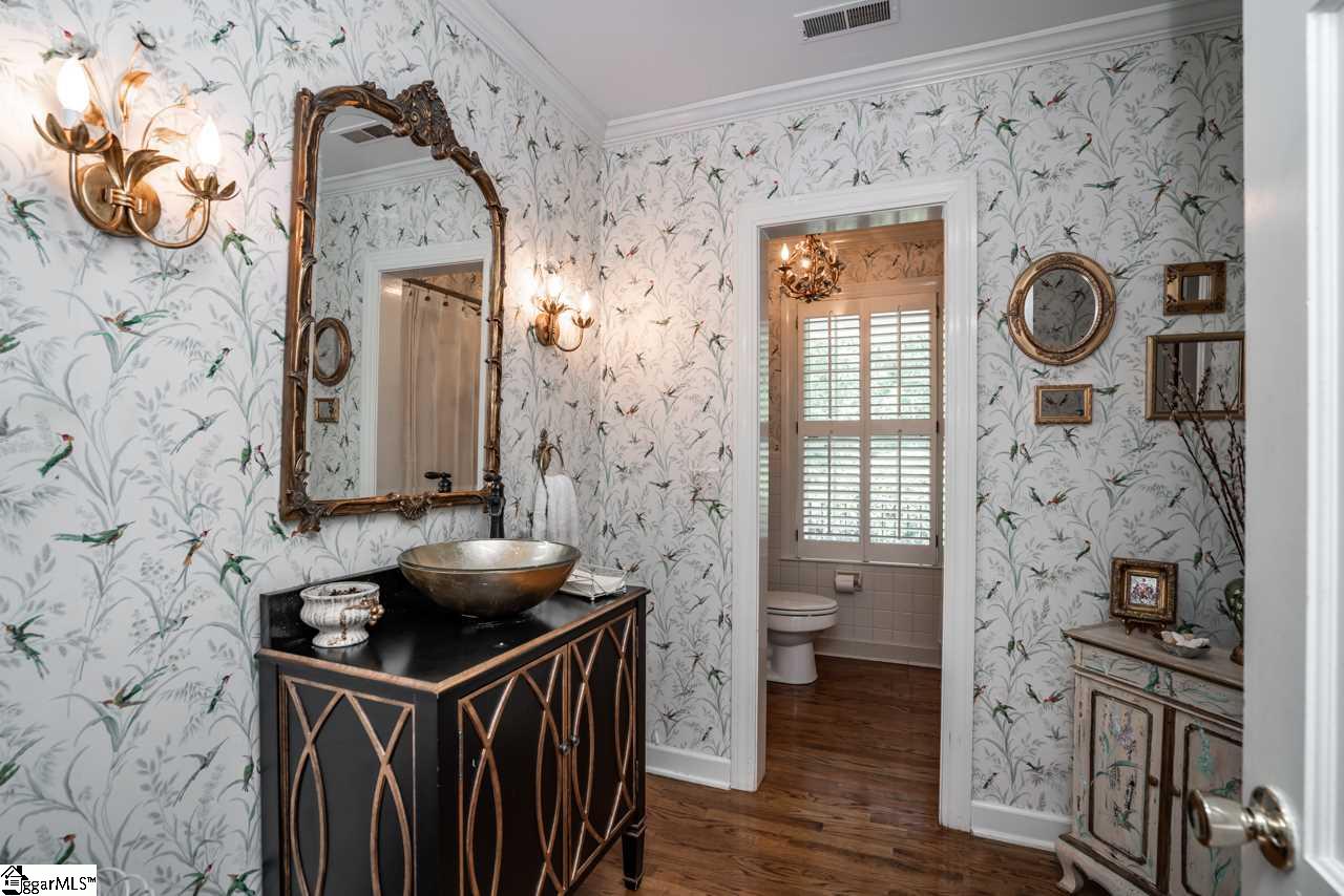 101 Rockingham Road Greenville, SC 29607 - Photo 13 of 35