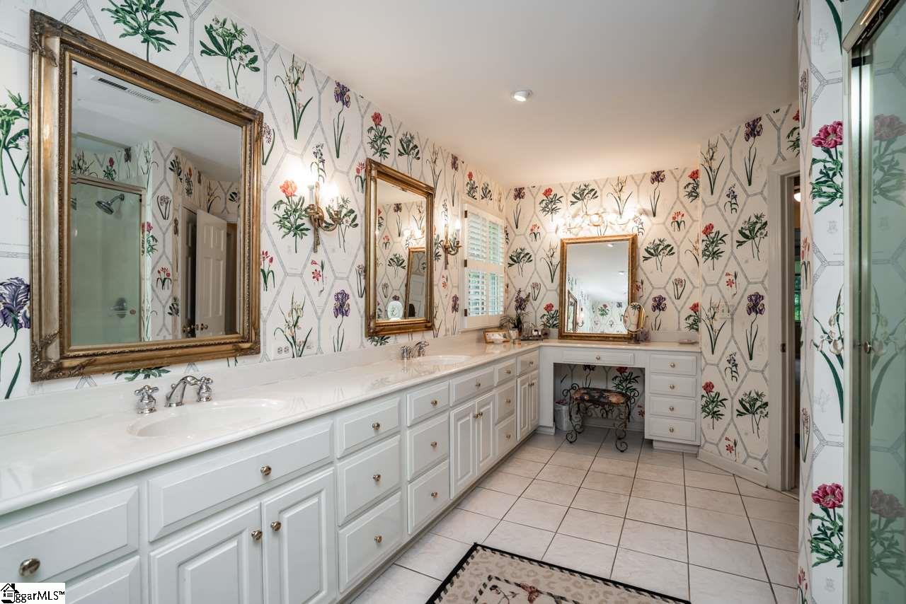 101 Rockingham Road Greenville, SC 29607 - Photo 18 of 35