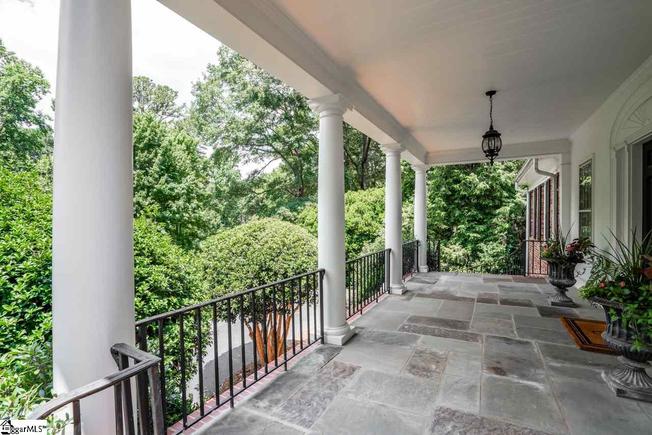101 Rockingham Road Greenville, SC 29607 - Photo 3 of 35
