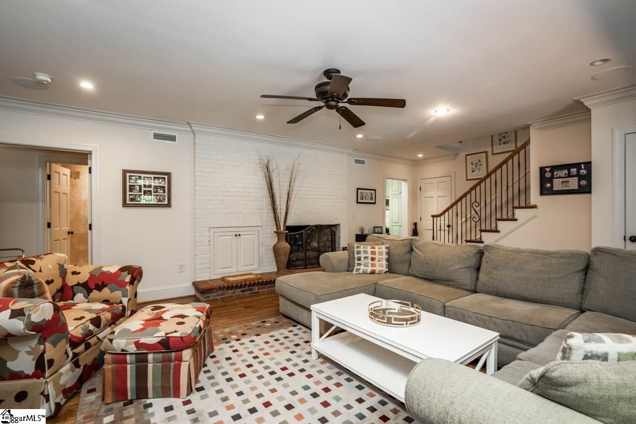 101 Rockingham Road Greenville, SC 29607 - Photo 21 of 35