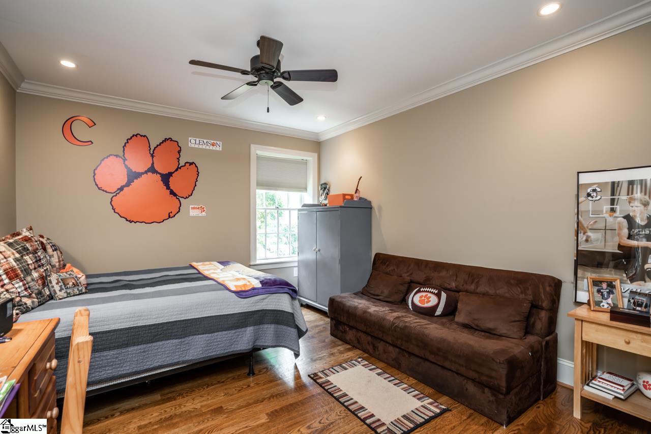 101 Rockingham Road Greenville, SC 29607 - Photo 28 of 35