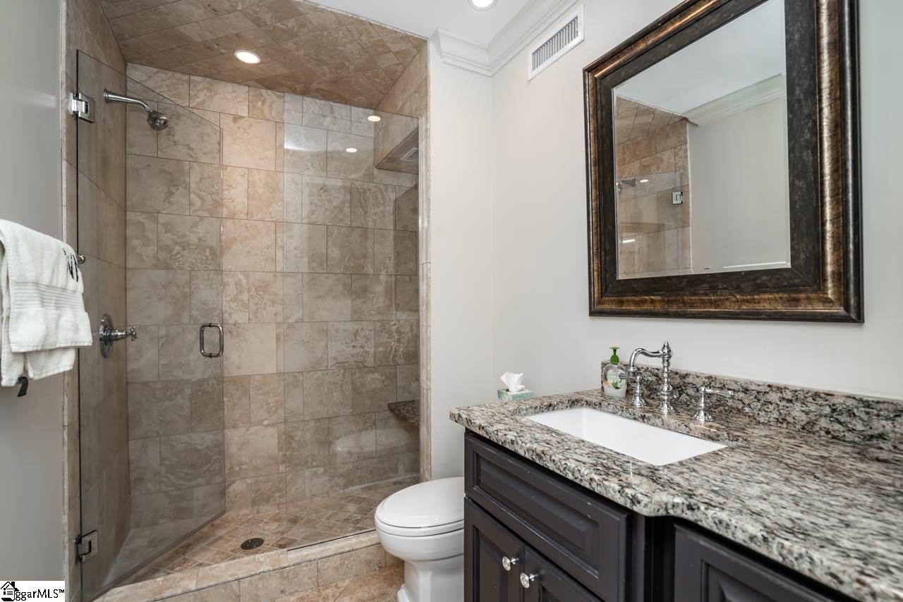 101 Rockingham Road Greenville, SC 29607 - Photo 29 of 35