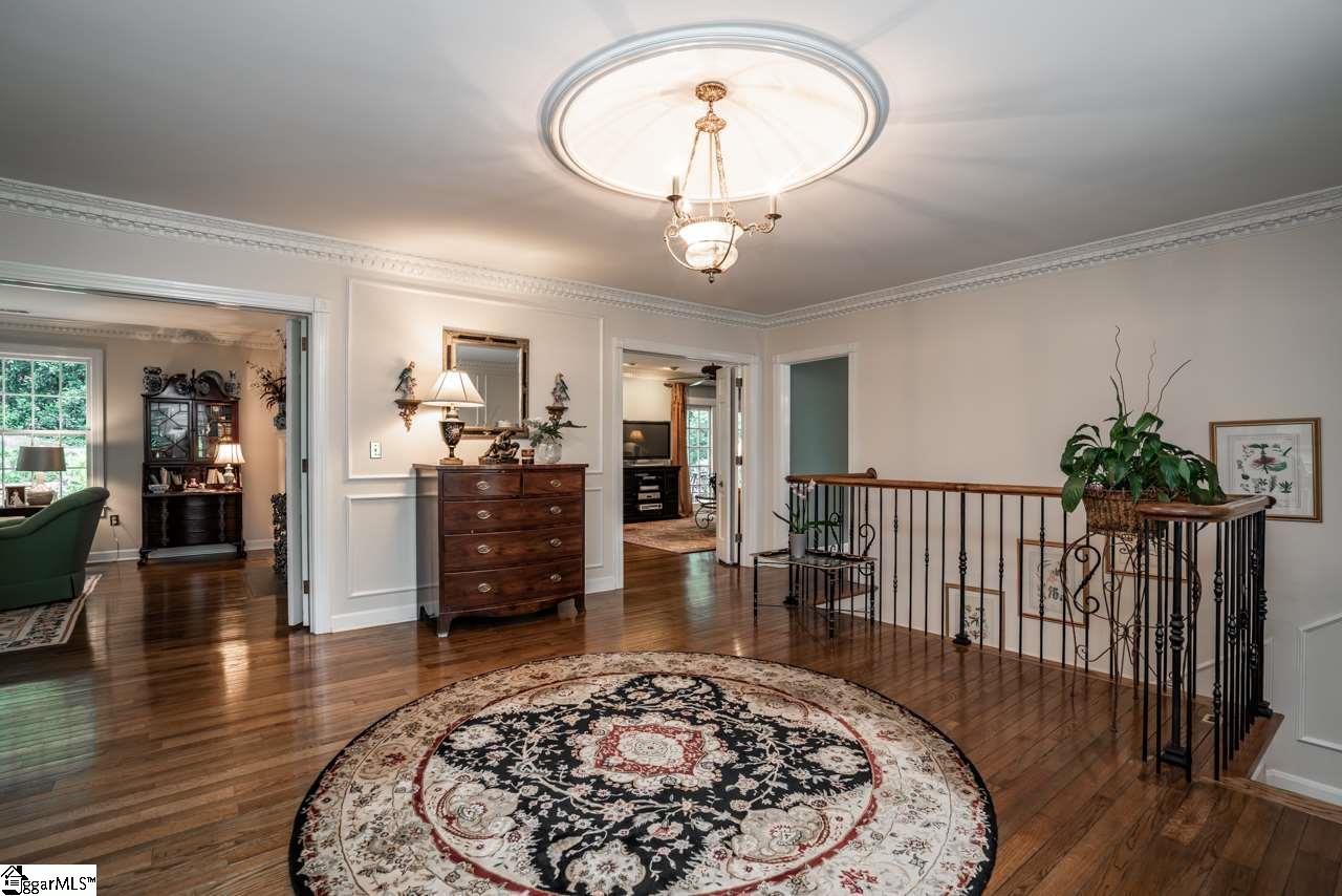 101 Rockingham Road Greenville, SC 29607 - Photo 8 of 35