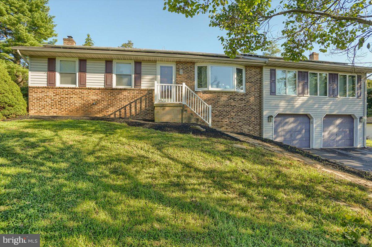 7828 Kiwanis Road Harrisburg, PA 17112 - Photo 1 of 28 Gallery Image 1