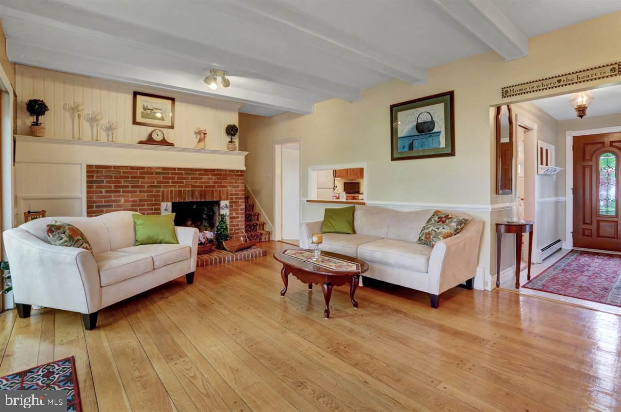 4113 Valley View Road Harrisburg, PA 17112 - Photo 8 of 21 Gallery Image 8