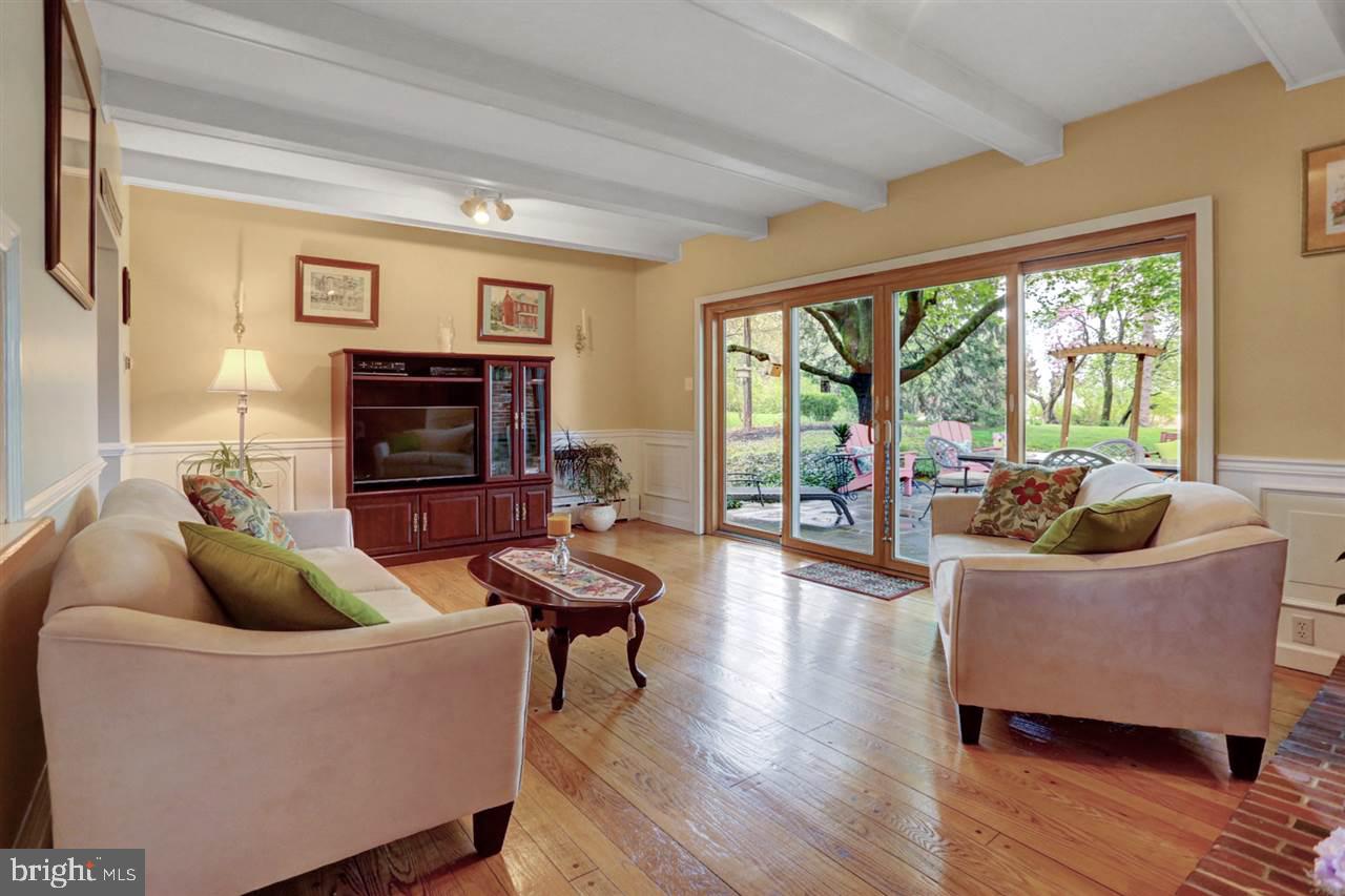 4113 Valley View Road Harrisburg, PA 17112 - Photo 9 of 21 Gallery Image 9