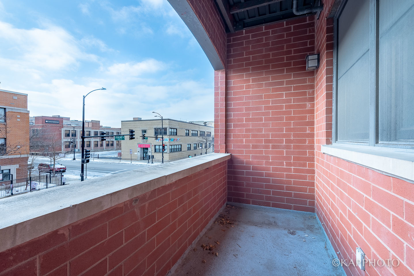 35 South Racine Avenue, Unit 2SE Chicago, IL 60607 - Photo 25 of 27 a view of terrace with city view