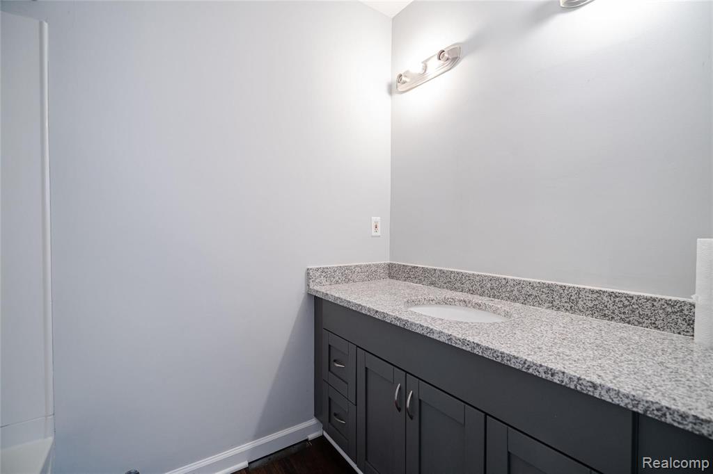 1627 West Nine Mile Road Ferndale, MI 48220 - Photo 17 of 23