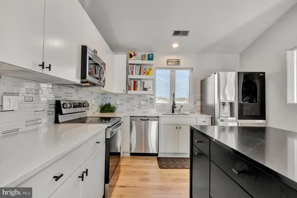 $444,900 | 297 Lakeside Drive, Unit 71D, Lewes, DE 19958