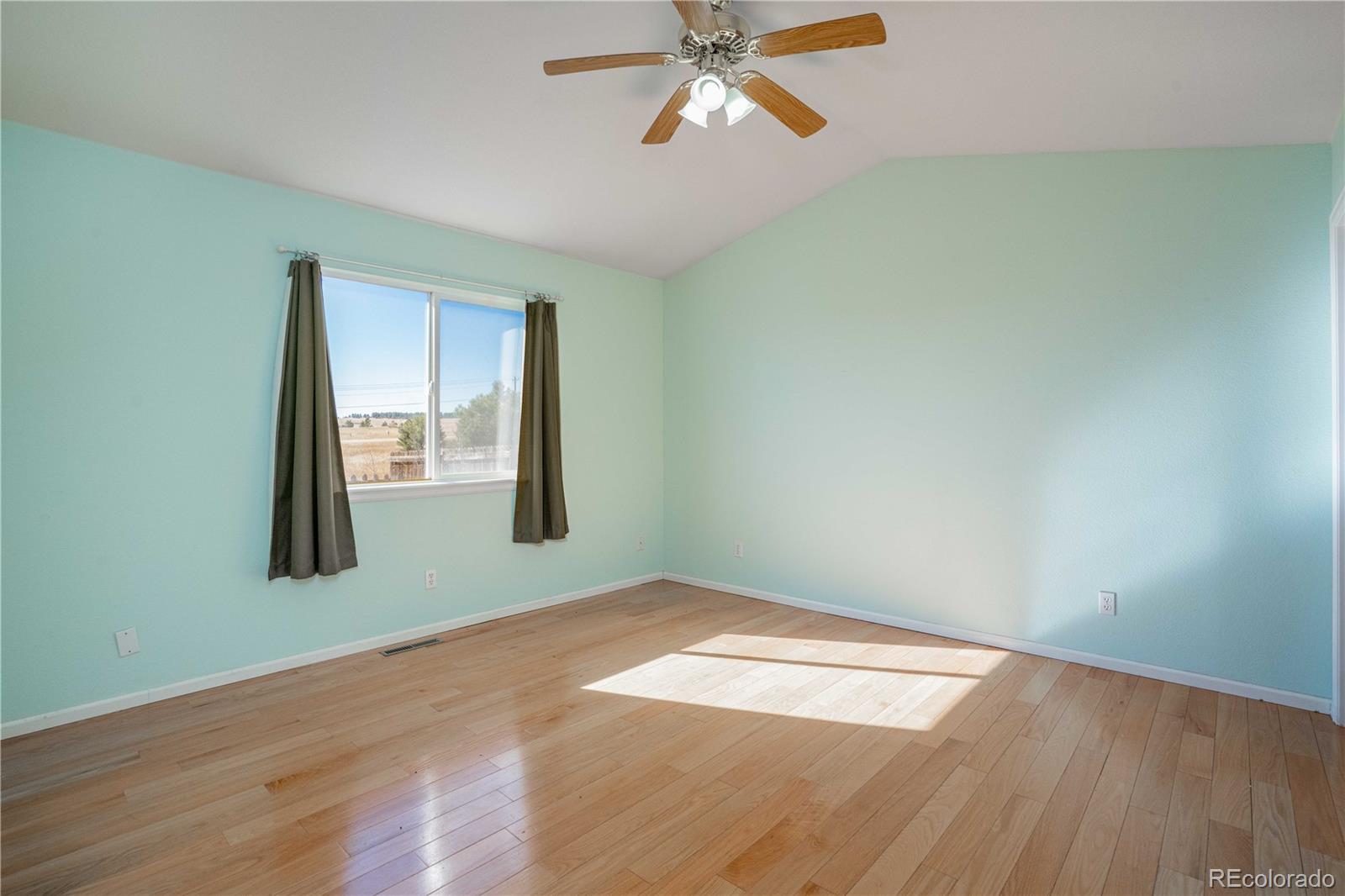 34100 Prairie Loop Elizabeth, CO 80107 - Photo 9 of 18 Gallery Image 9