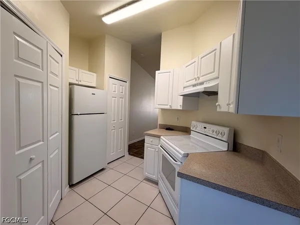 $1,395 | 762 Gallo Avenue South, Unit 764, Lehigh Acres, FL 33974
