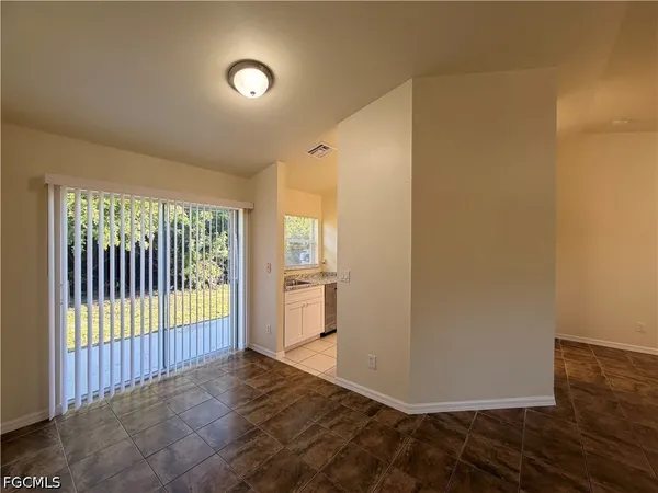 $1,395 | 762 Gallo Avenue South, Unit 764, Lehigh Acres, FL 33974