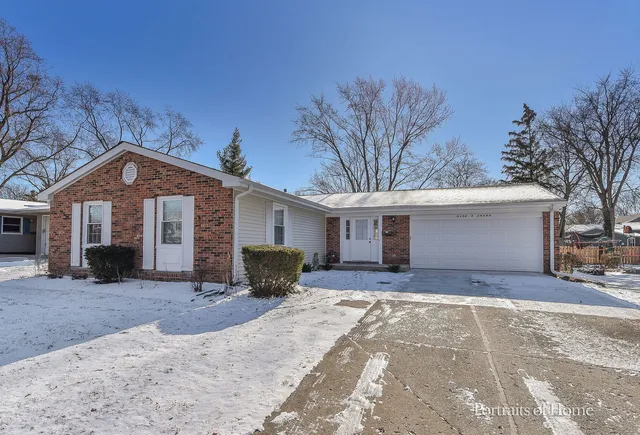 $399,900 | 907 Kimberly Way, Lisle, IL 60532