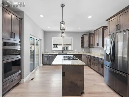 $725,000 | 1305 Stone Ridge Drive, Woodland Park, CO 80863