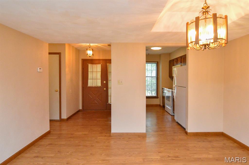 2139 Muren Boulevard Belleville, IL 62221 - Photo 9 of 30