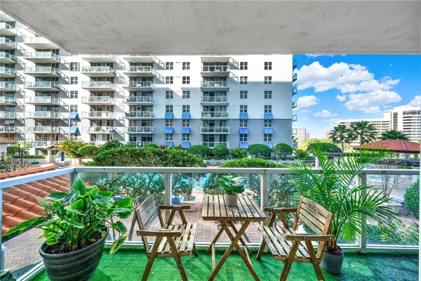 $409,000 | 5077 Northwest 7th Street, Unit 508, Miami, FL 33126