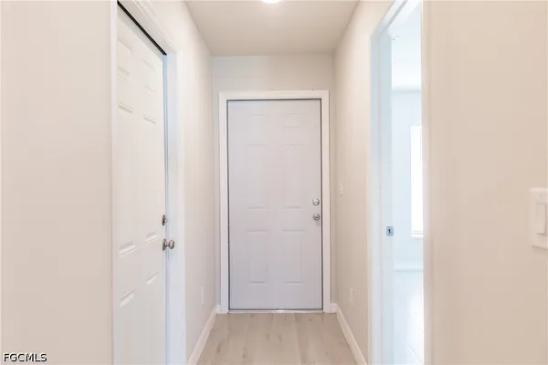 $2,000 | 925 Southeast 14th Street, Cape Coral, FL 33990